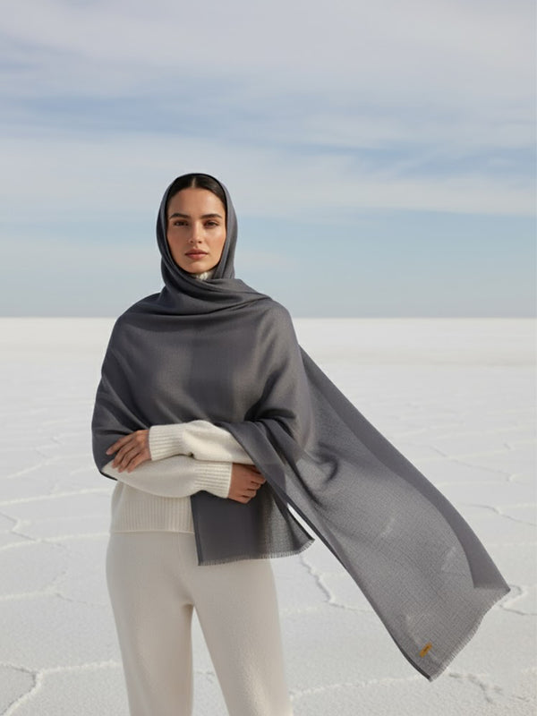 Vicuña Woolen Shawl - Charcoal Grey